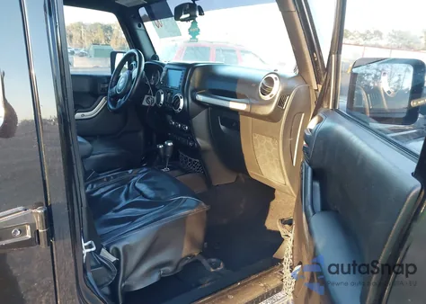 2014 Jeep Wrangler Unlimited Sahara from USA, damaged, VIN 1C4BJWEG2EL305407